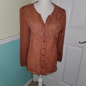 Reba Terracotta Boho Country Embroidered Lace Accent Fitted Buttoned Knit Top